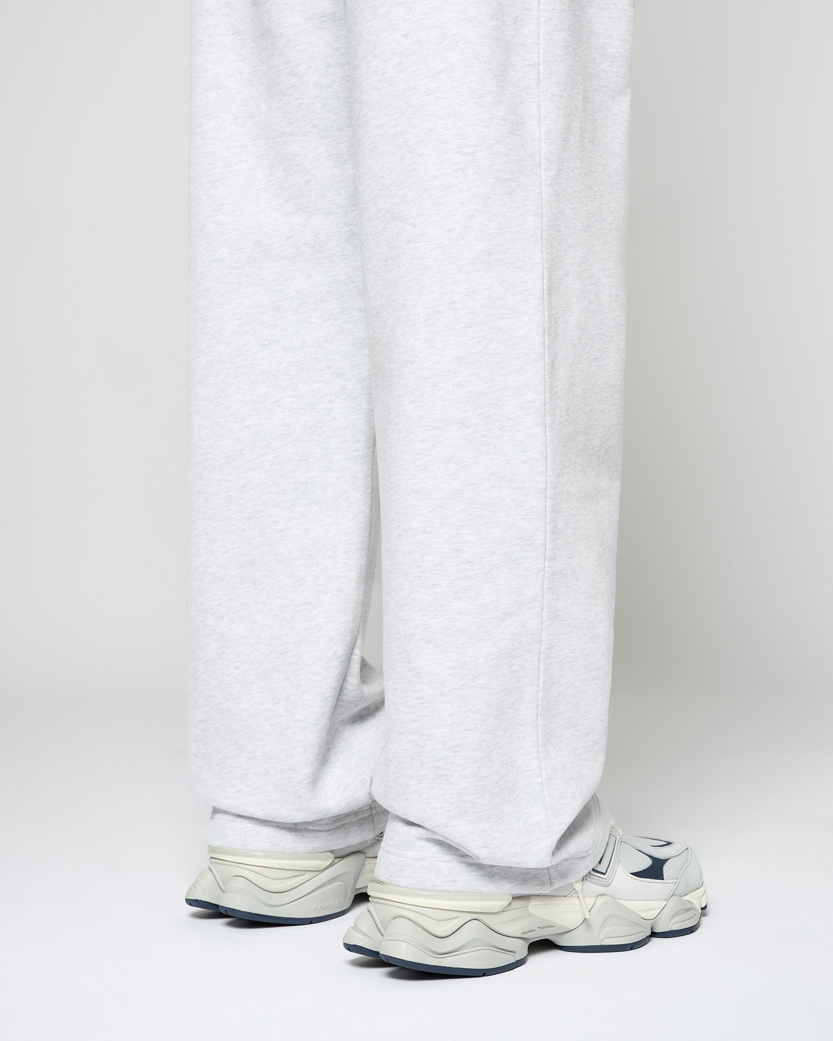 Signature Wide Sweatpants