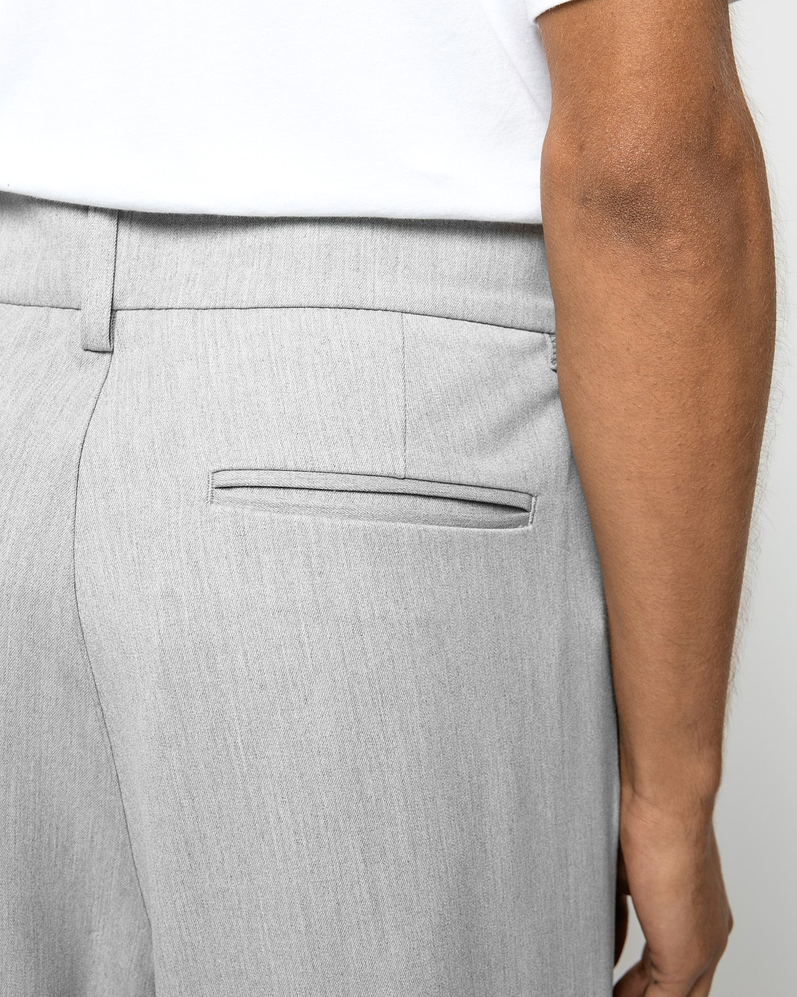 Pleated Baggy Tailored Pants