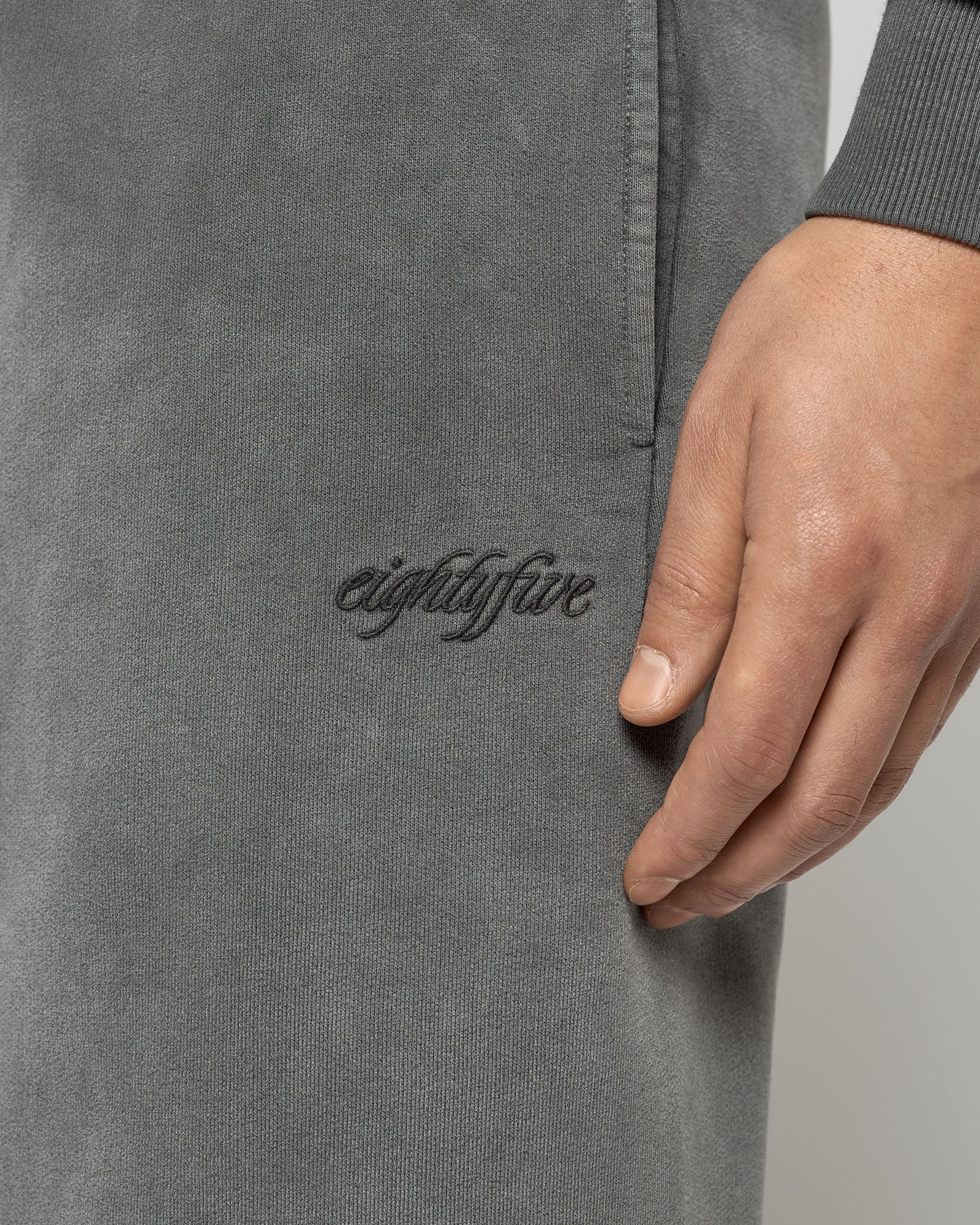 Embroidered sweatshorts