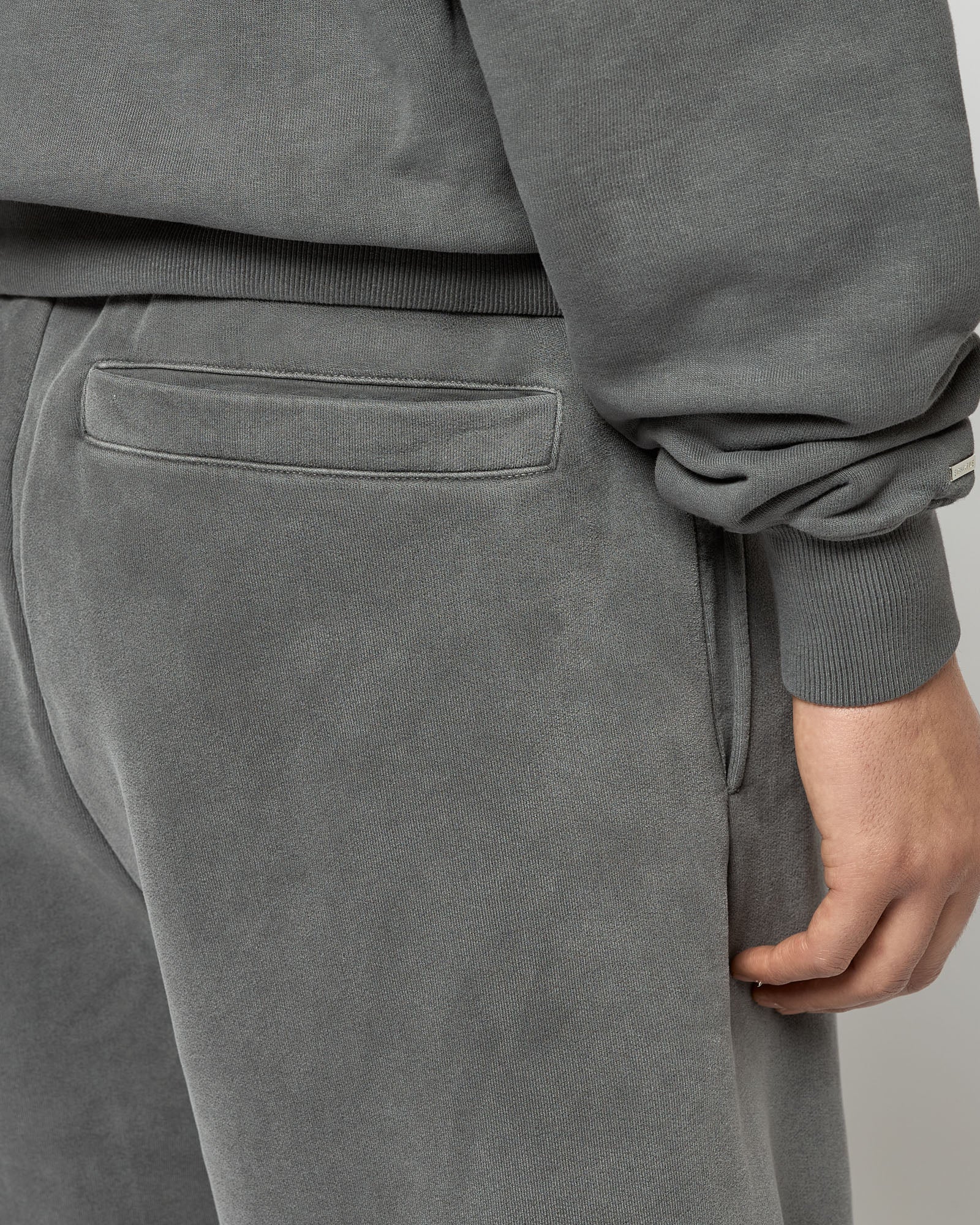 Embroidered sweatshorts