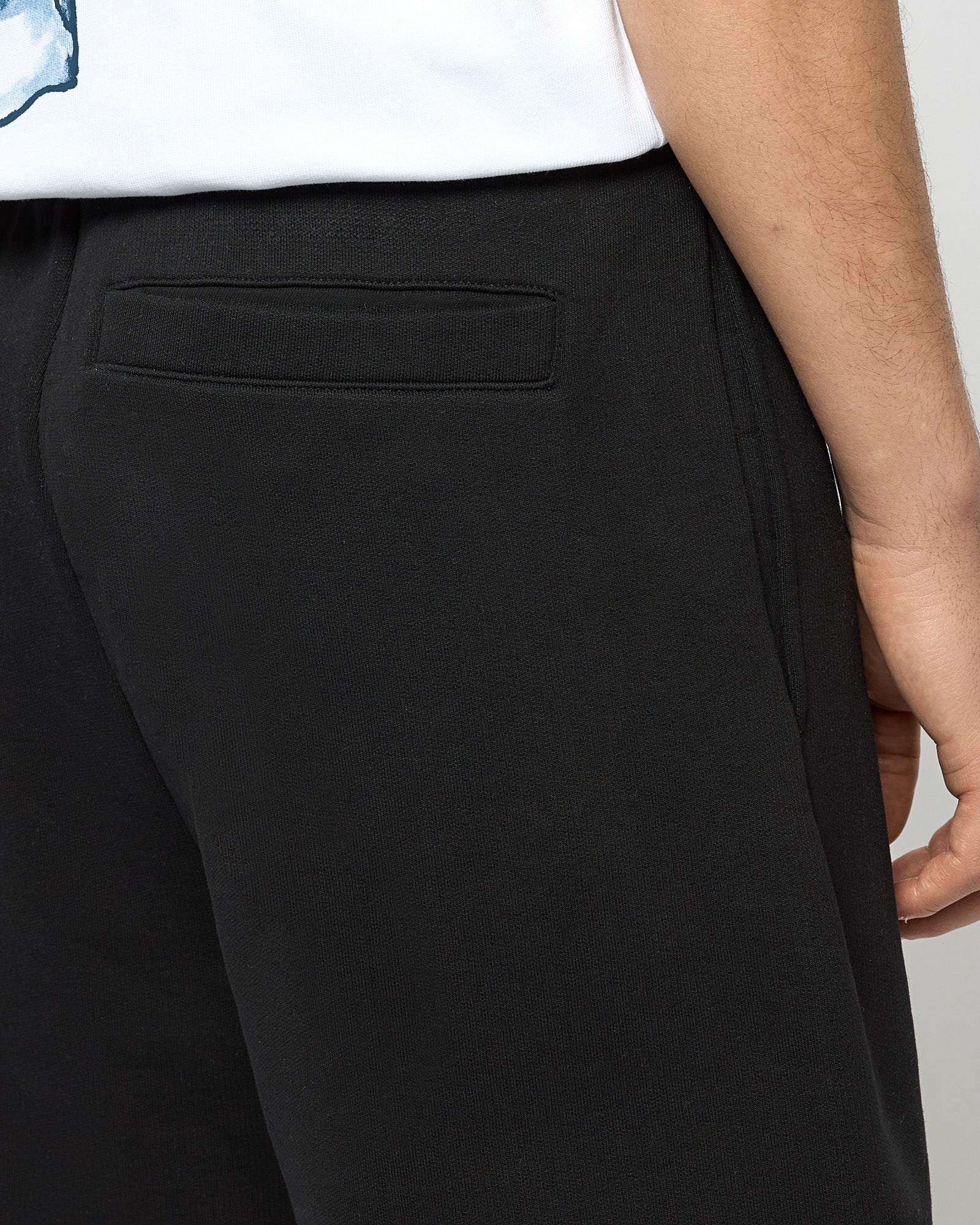 Pleated sweat shorts