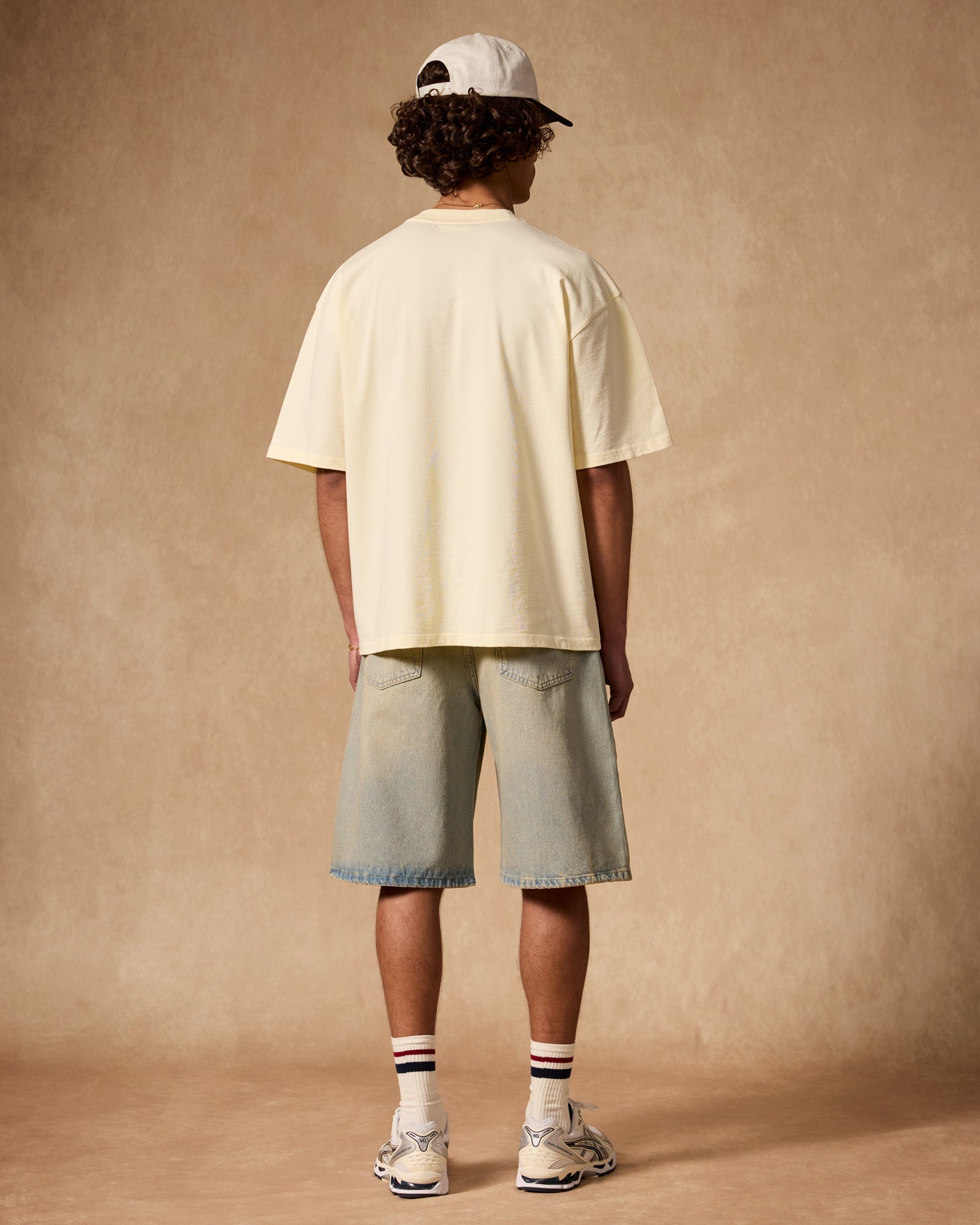 Signature Light Oversized T-Shirt