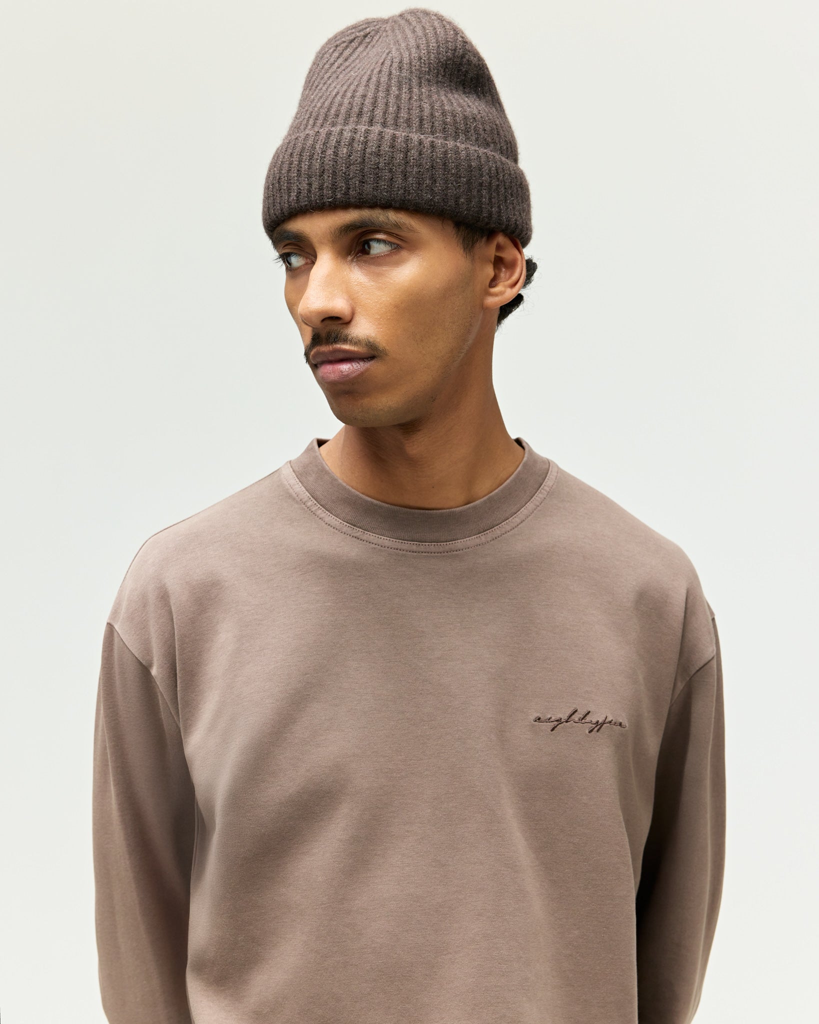 Embroidered Longsleeve